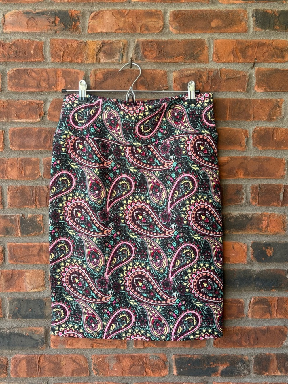 LuLaRoe Black and Pink Paisley Pencil Skirt